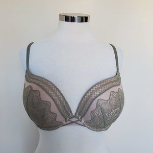 Victoria's Secret Very Sexy Push Up Bra Blush Nude Taupe Lace Overlay Size 34DD